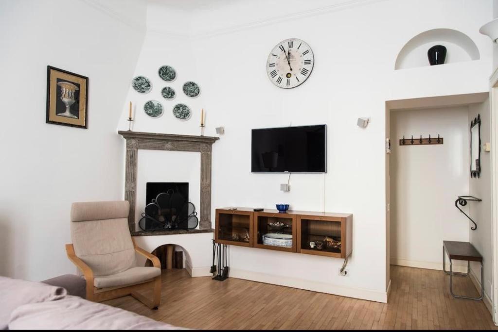 Apartmán Joivy Classic Flat Near Basilica Di Sant'Ambrogio Milán Exteriér fotografie