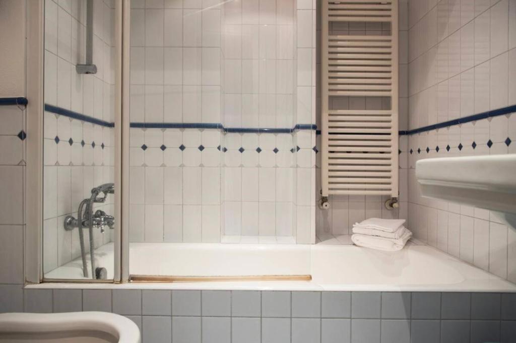 Apartmán Joivy Classic Flat Near Basilica Di Sant'Ambrogio Milán Exteriér fotografie