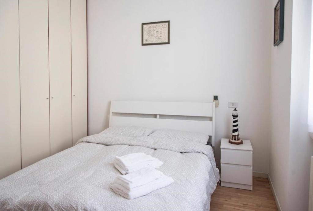 Apartmán Joivy Classic Flat Near Basilica Di Sant'Ambrogio Milán Exteriér fotografie